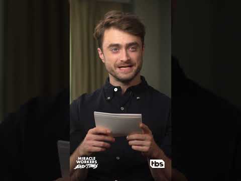 Daniel Radcliffe reads tweets📱#MiracleWorkersEndTimes | TBS