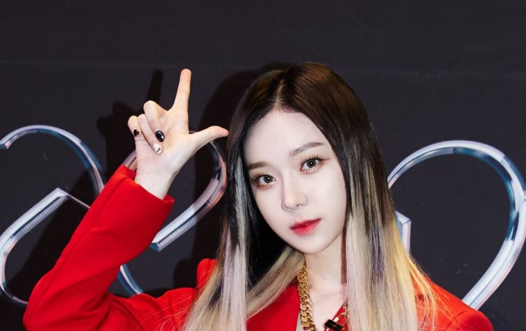 Article accusing Aespa's Winter of mistreating hamsters angered her fans