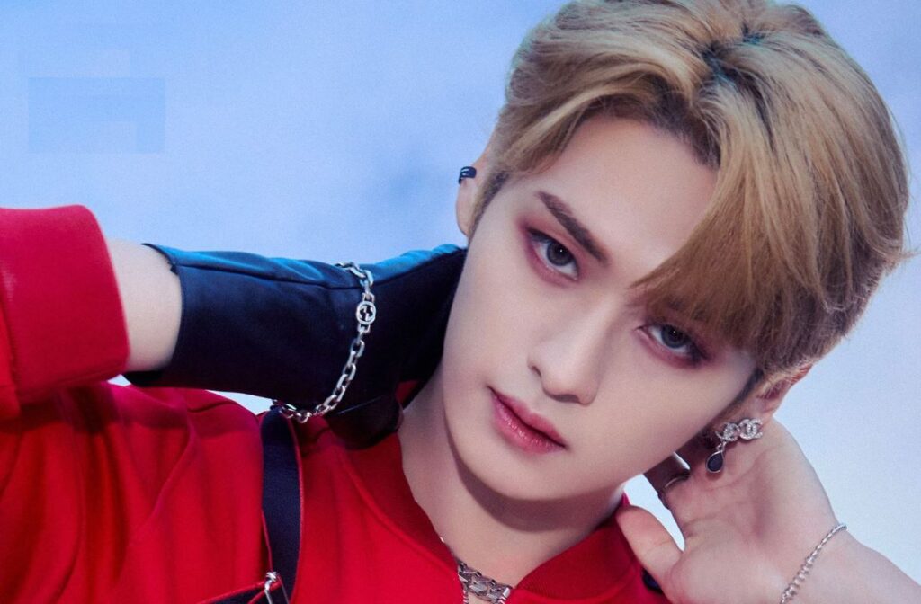 Stray Kids' Lee Know in rumors of using BTS during pre-debut to pick up girls