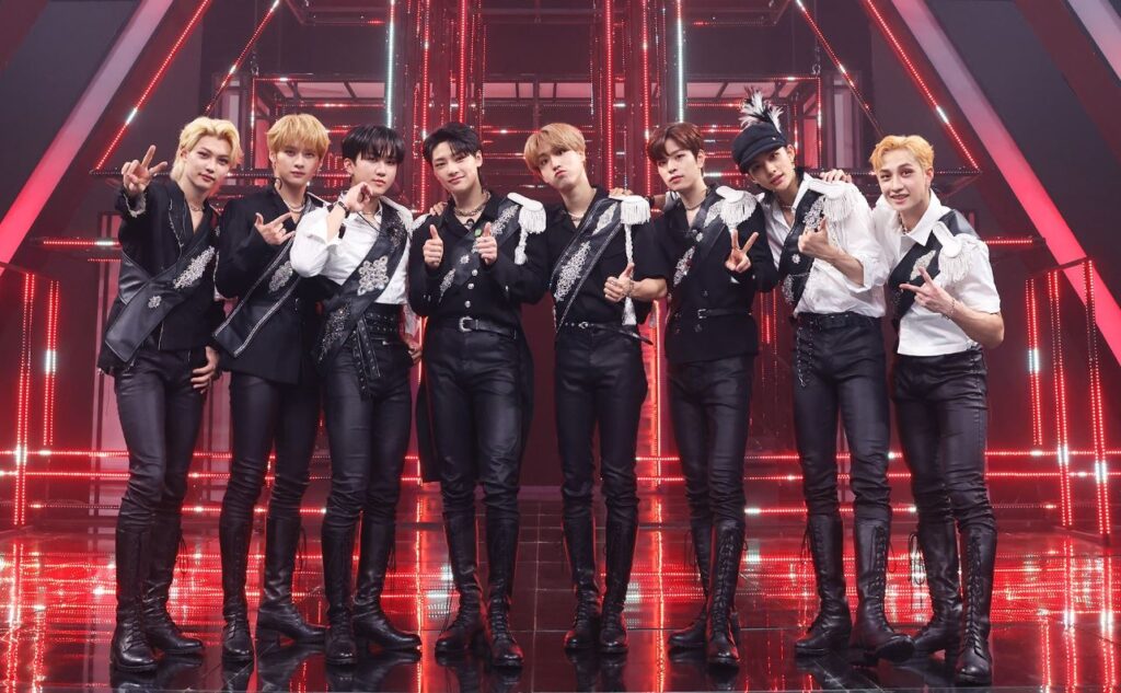Stray Kids conquer global charts with their album 'NOEASY'