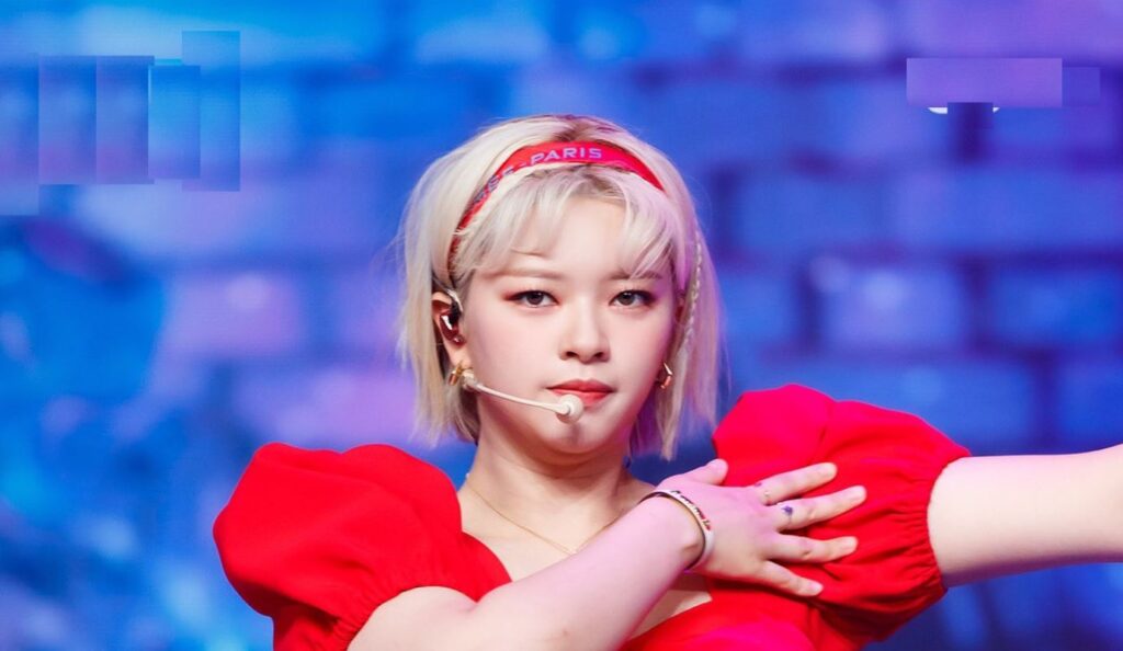 TWICE's Jeongyeon is put on indefinite hiatus to treat her anxiety