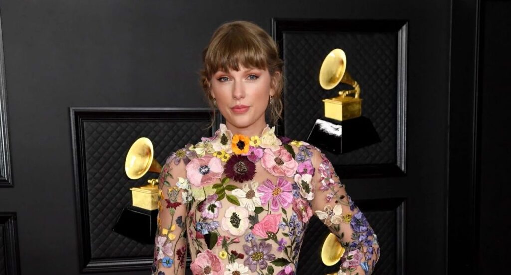 American radios do not accept to play Taylor Swift remakes