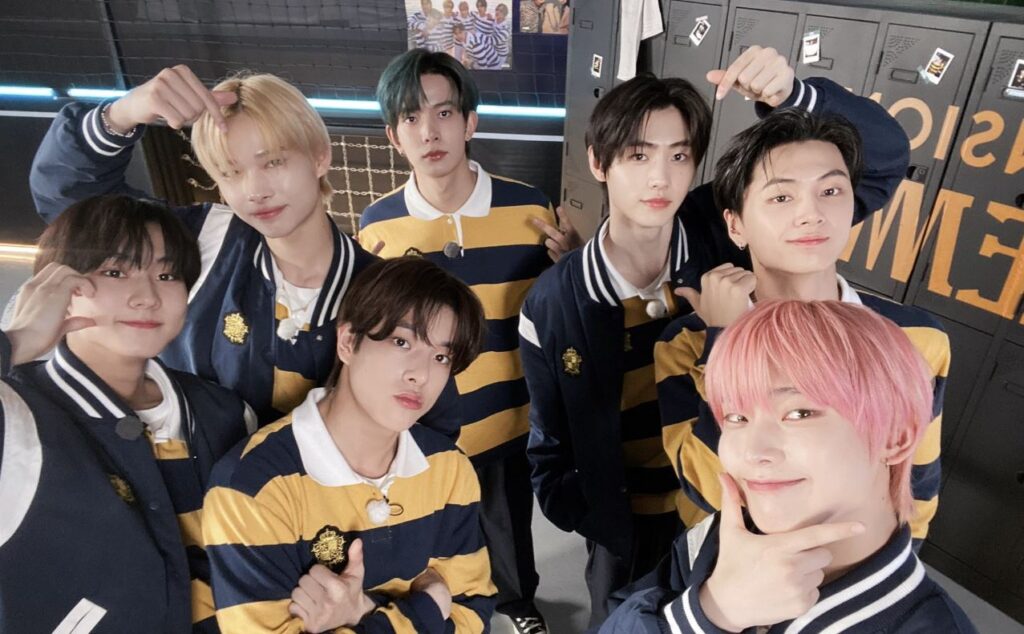 ENHYPEN tops iTunes charts with "DIMENSION: DILEMMA"