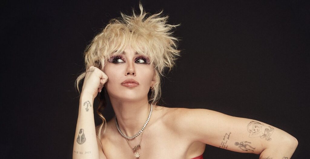 Miley Cyrus confirms new album and prepares announcement