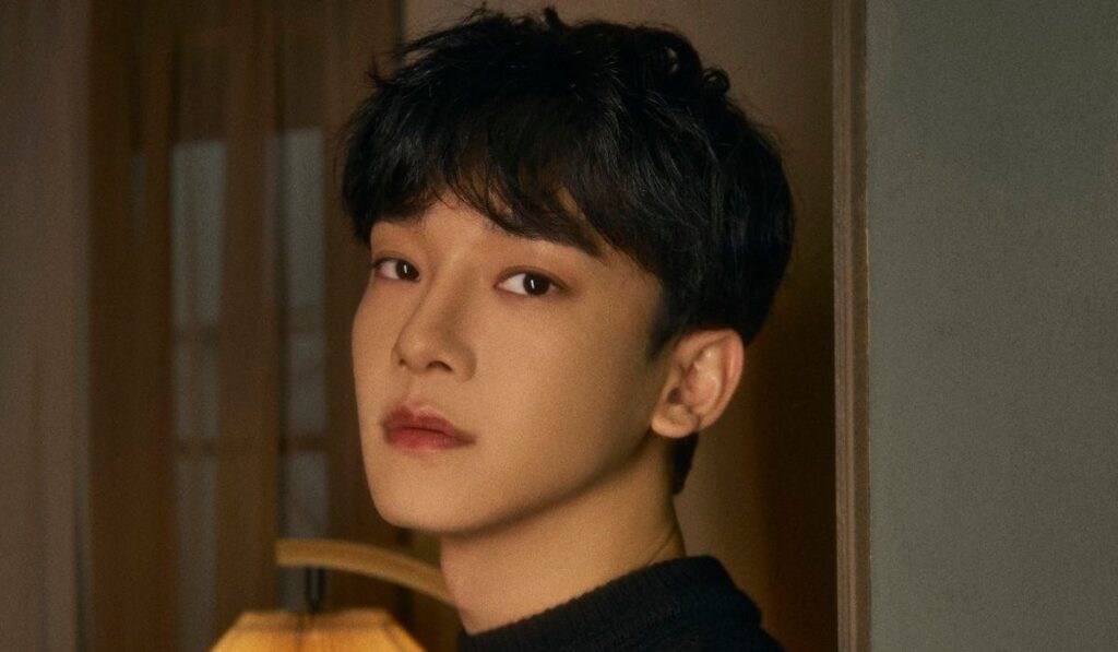 Agency confirms EXO's Chen and his wife are expecting their second child