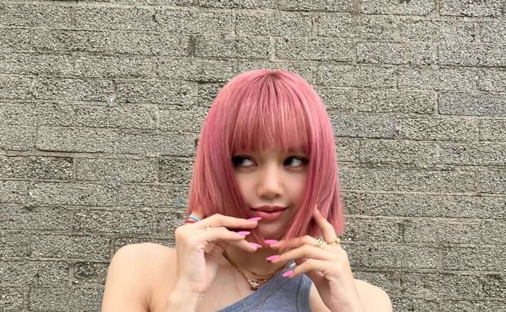 BLACKPINK's Lisa tests positive for COVID-19 and other members await results