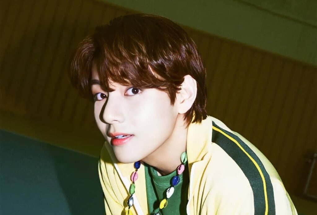 BTS: V teases Jin and his attempt to look like J-Hope