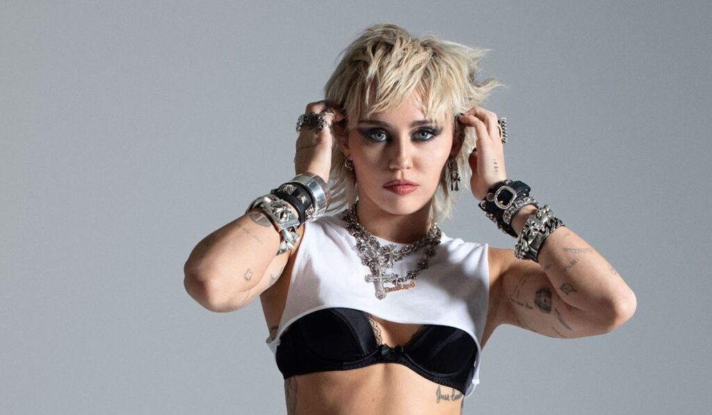 Miley Cyrus comments on not being nominated for a Grammy 2022