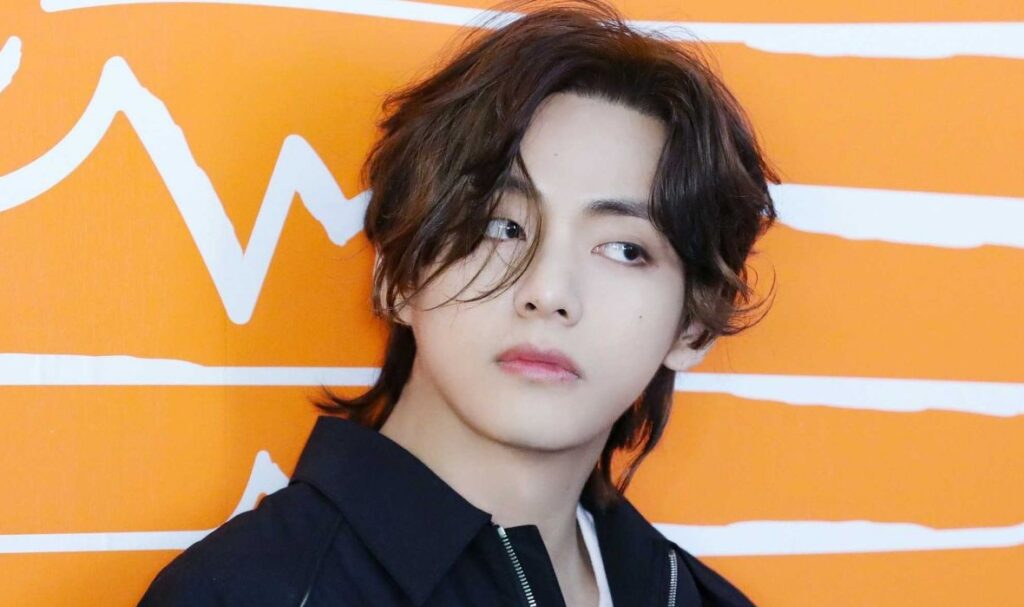 BTS' Taehyung surprises fans by releasing a solo music preview