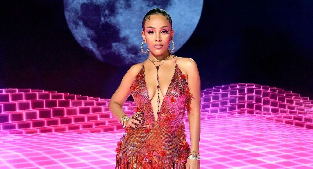 Doja Cat and Billie Eilish were about to collaborate. Why they didn't?