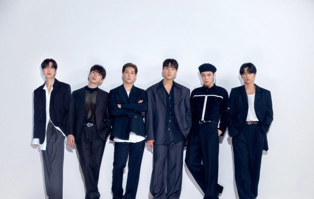 MONSTA X tops iTunes Albums Chart with 'The dreaming'