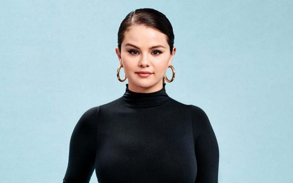 Selena Gomez appears with new large tattoo on her back