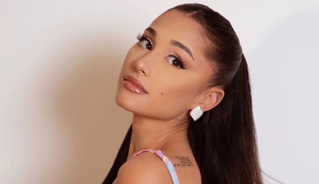 Ariana Grande's album 'Thank U, Next' equals the success of 'Dangerous Woman'