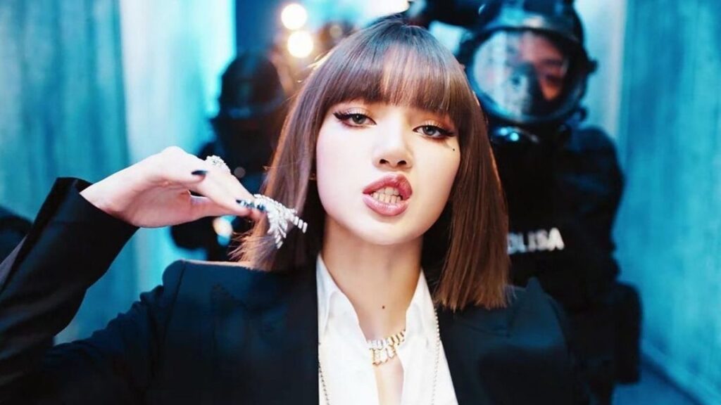BLACKPINK's LISA has the most streamed K-pop solo on Spotify
