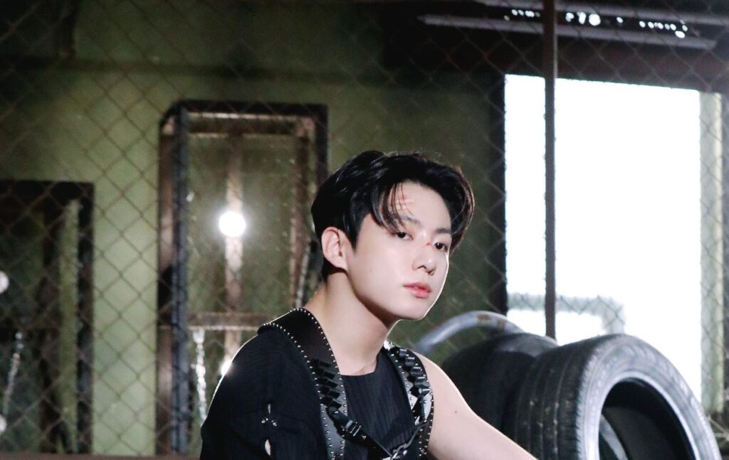 BTS' Jungkook has cute interaction with a girl on Instagram after stalking her