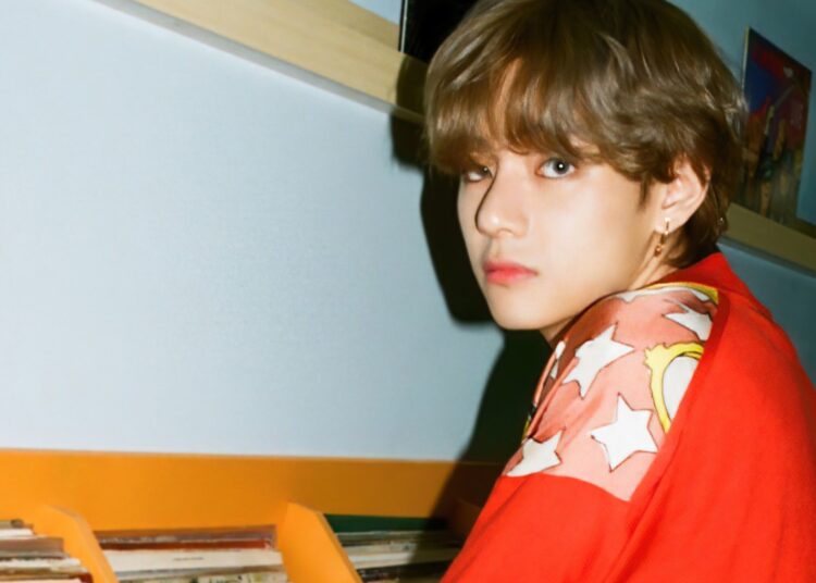 BTS' V has a crush and she interacted with him, Discover who she is