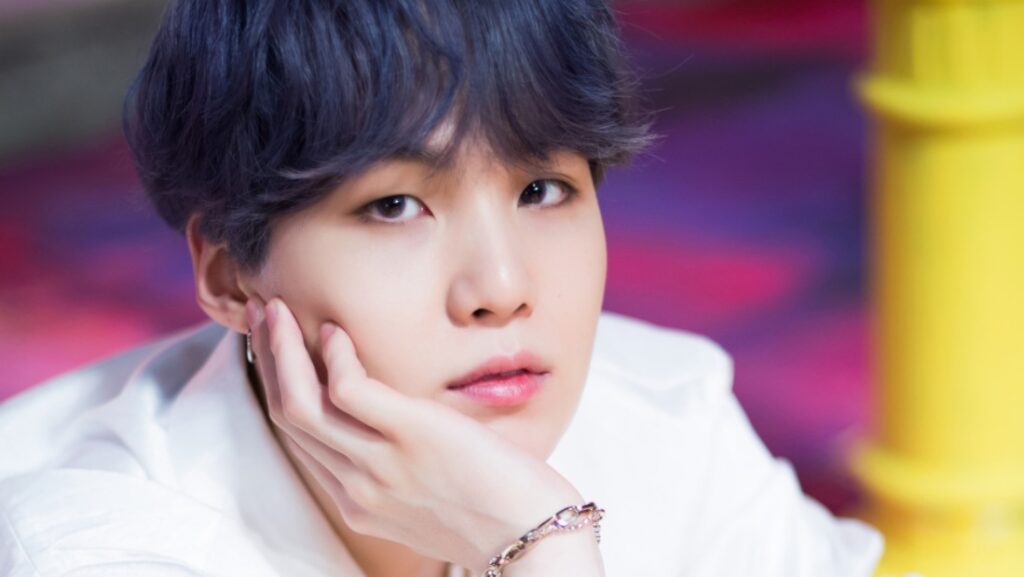 Suga from BTS shares his oppinion on the same sex marriage and the LGBT community