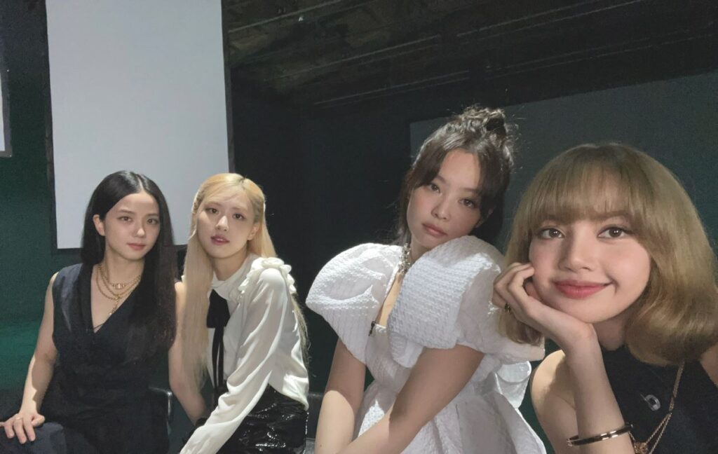 BLINKs Boycott YG Entertainment demanding better treatment for BLACKPINK