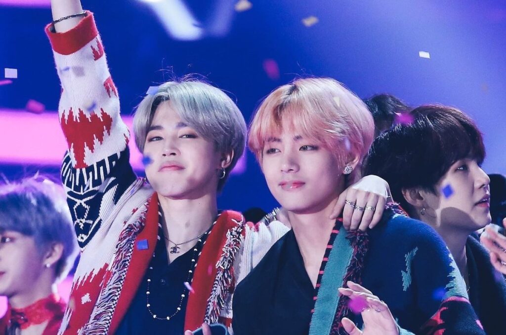 BTS: Jimin and V show their big hearts by comforting a child in the sweetest way