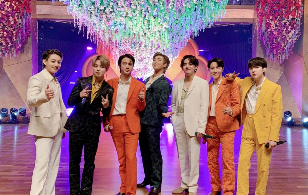 BTS has big chances of winning a Grammy this year according to committee member