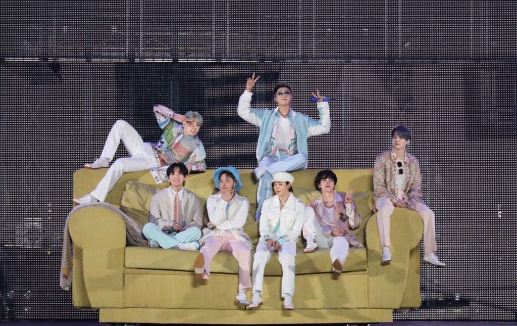 HYBE talks about BTS' upcoming world tour this 2022