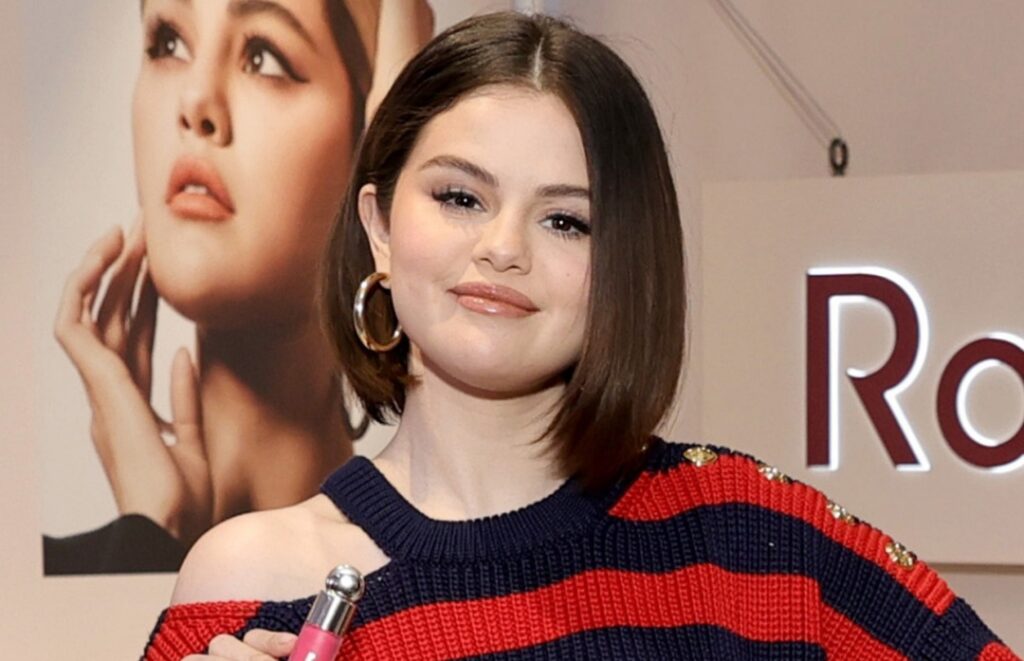 Selena Gomez remembers mistake with tanning lotion