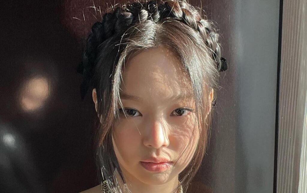 BLACKPINK's Jennie appeared in Hawaii with the hottest outfit