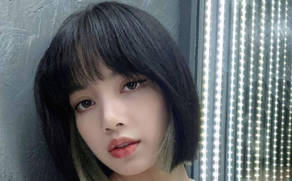 BLACKPINK's Lisa is caught wearing engagement ring and sparks wedding rumors