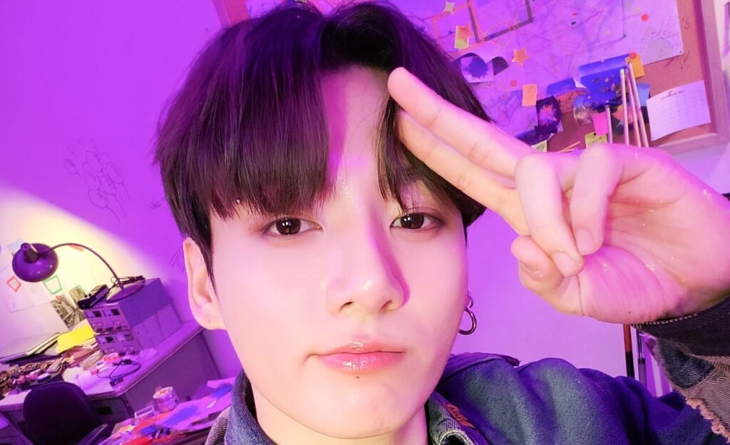 BTS' Jungkook gets flirty with these sassy comments on Instagram