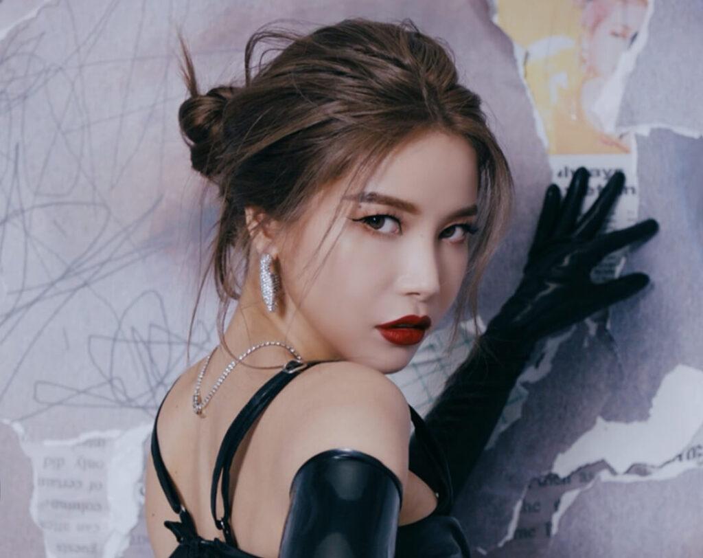 Find out the details about solo comeback of Mamamoo's Solar