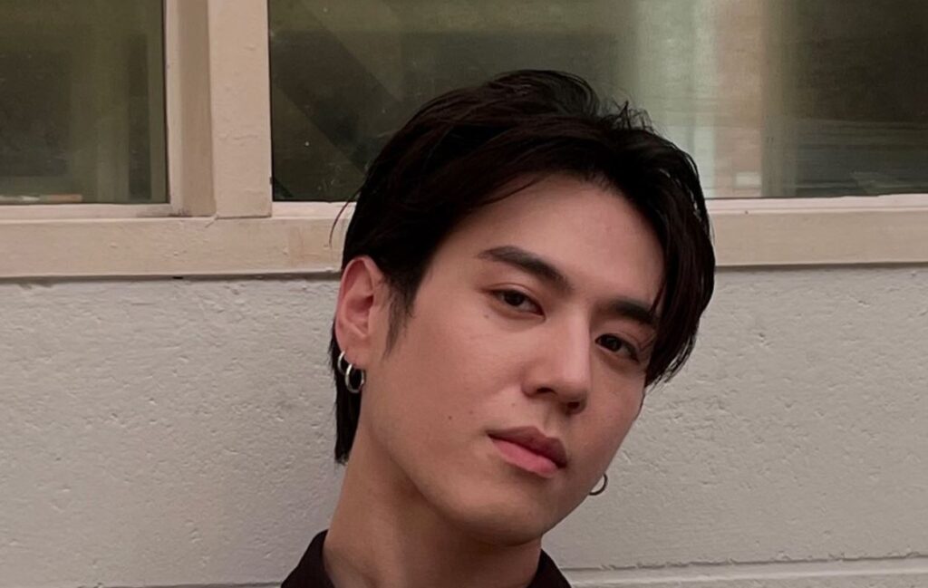 GOT7: Yugyeom causes envy by showing off his flawless skin without makeup