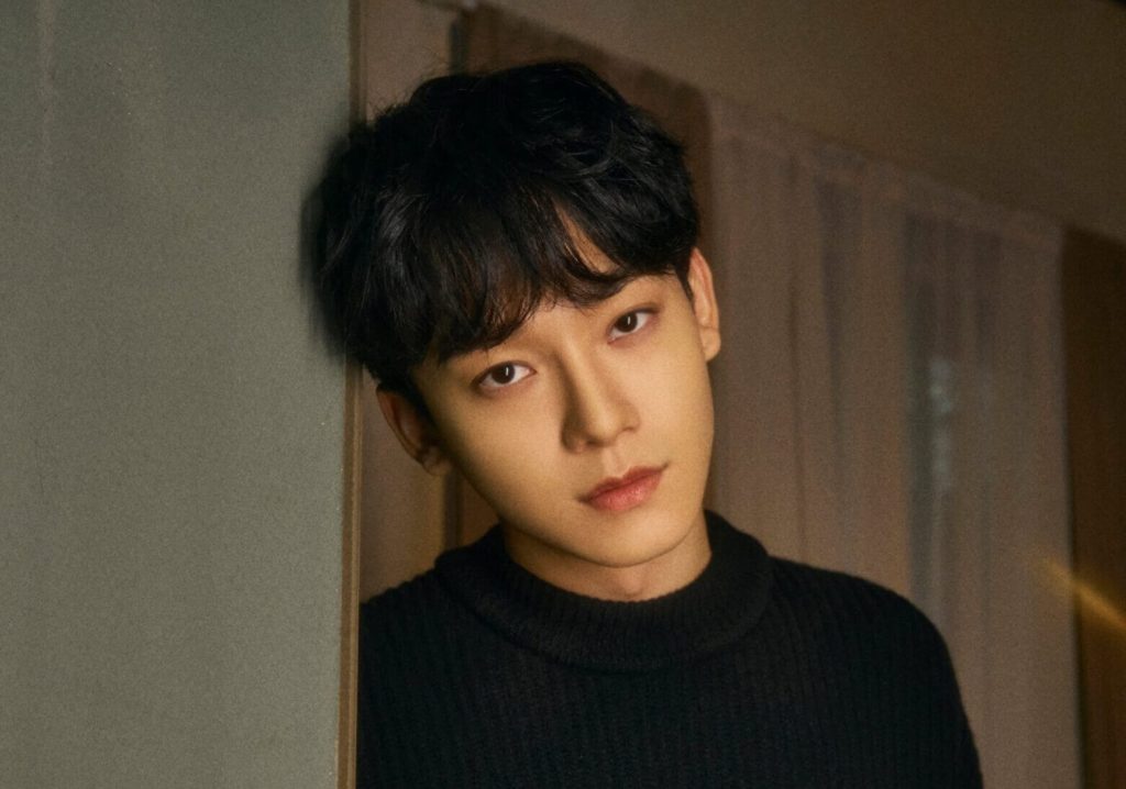 EXO's Chen returns to SMTOWN Tokyo concert and sends message after military service