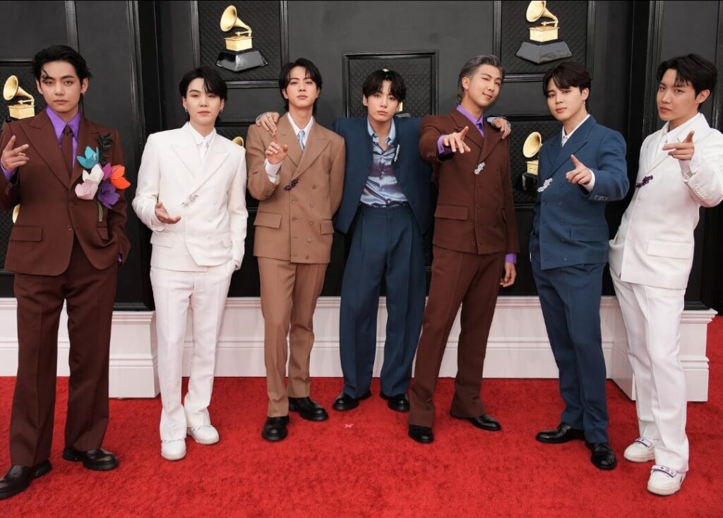 The ceremony has not started and BTS is already a victim of xenophobia at the GRAMMYs