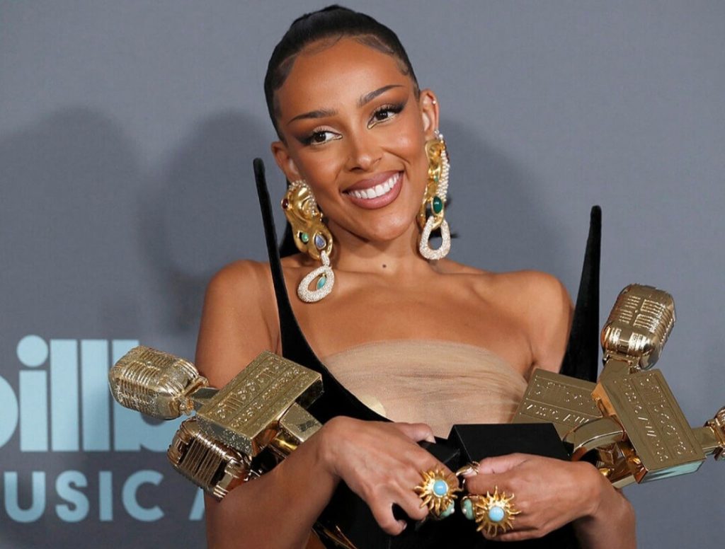 Check out the winners of the Billboard Music Awards 2022