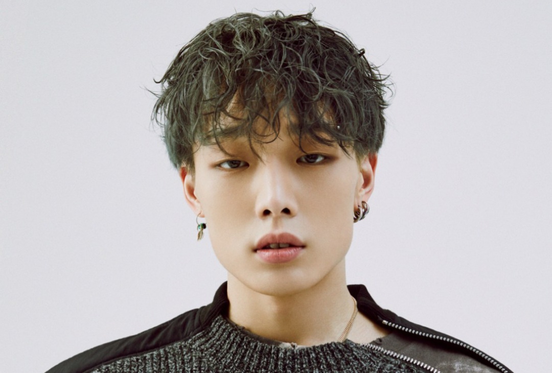 iKON's Bobby defends his career as an idol after getting married and becoming a father