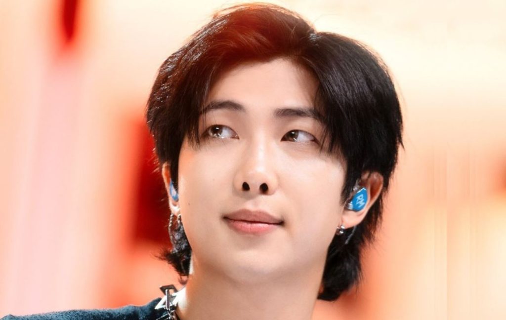 BTS' RM takes the public transport despite being a millionaire surprising with his humbleness