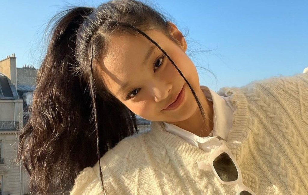BLACKPINK's Jennie saves a store from bankruptcy just by posting it on Instagram