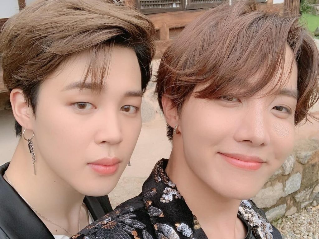 BTS' Jimin spotted leaving o support J-Hope's Lollapalooza debut