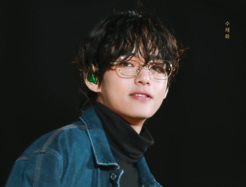 BTS' Taehyung cries before going to sleep in "IN THE SOOP: Friendcation".