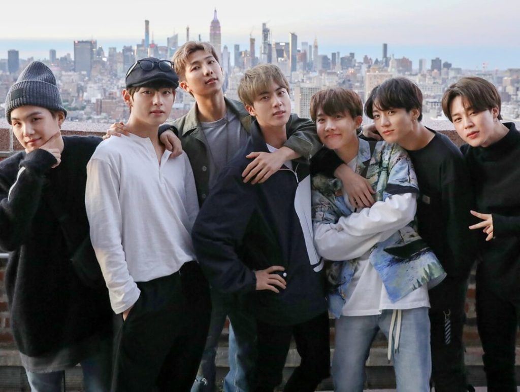 Korea Minister of Culture listens to public opinion on BTS' military service exemption