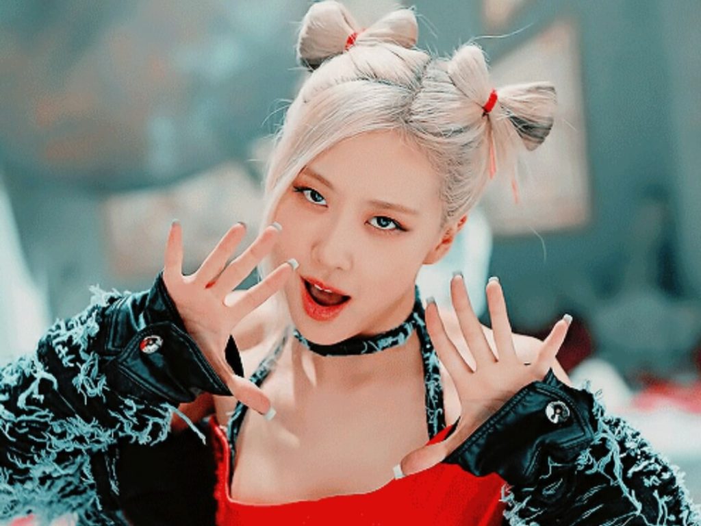 BLACKPINK's Rosé broke down in tears at a meeting with her fans