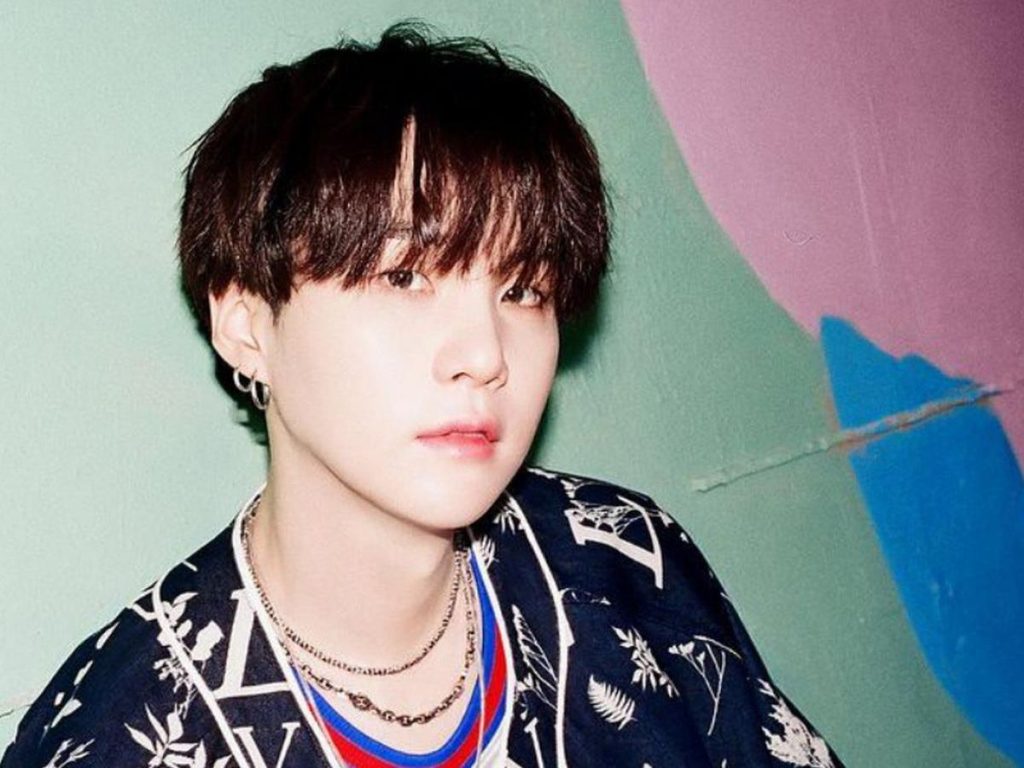 BTS' Suga freaks out challenging fans to find out the location of his new tattoo