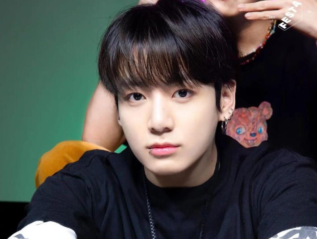 BTS' Jungkook returns to Instagram for a very special reason that touches ARMY