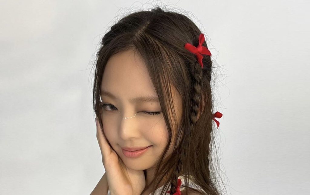 BLACKPINK's Jennie to take legal action following leak of private photo