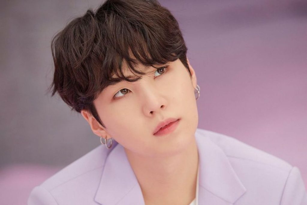 BTS' SUGA surprises ARMY with his unexpected change of look