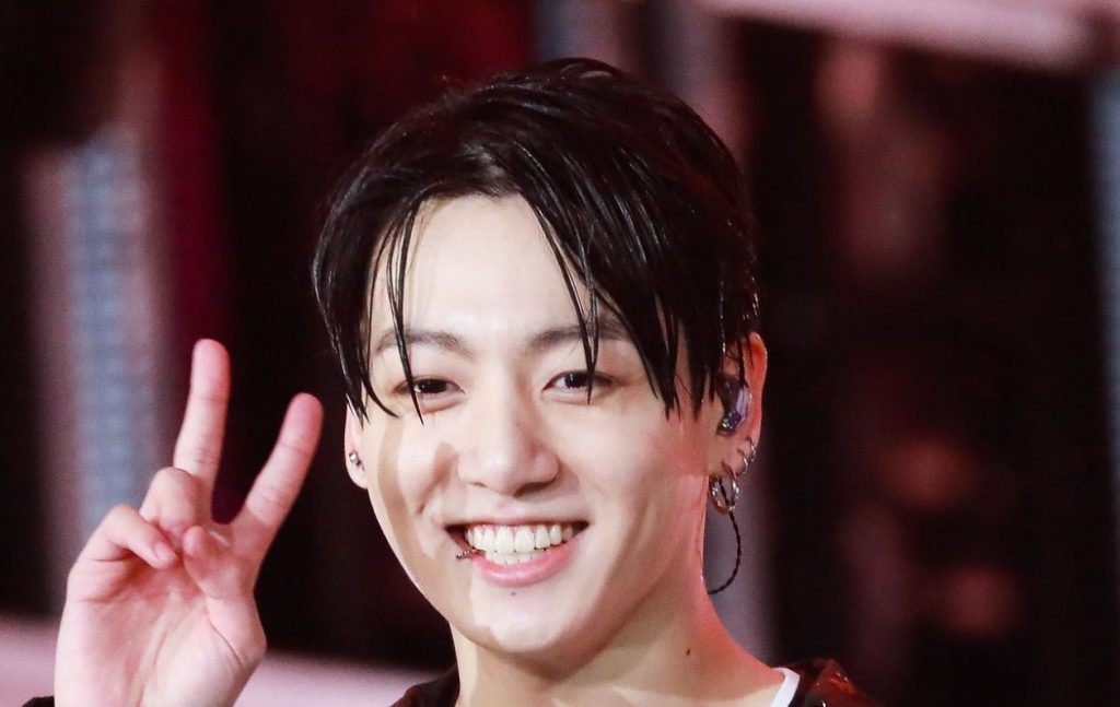 Jungkook did this for the girl he has a crush on causing BTS ARMY's jealousy