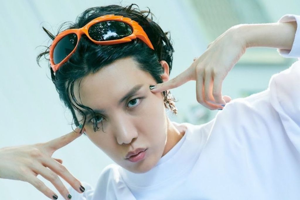 Staff member reveals the true personality of BTS' J-Hope