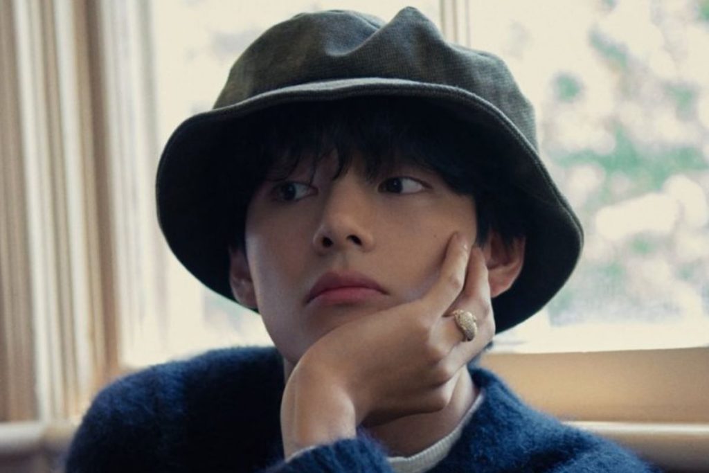 Vogue Korea talks about BTS' V misunderstood and arrogant behavior