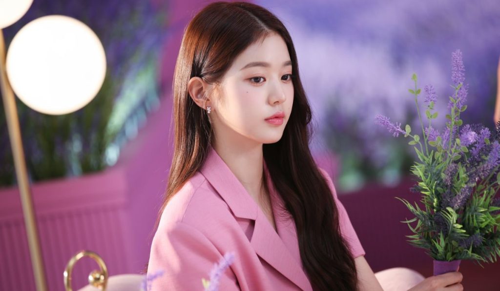 Wonyoung's fans worried after label overexploited her and put her at health risk