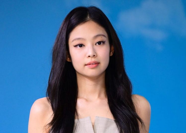 BLACKPINK's Jennie shows her power by getting the CEO of PORSCHE to do this